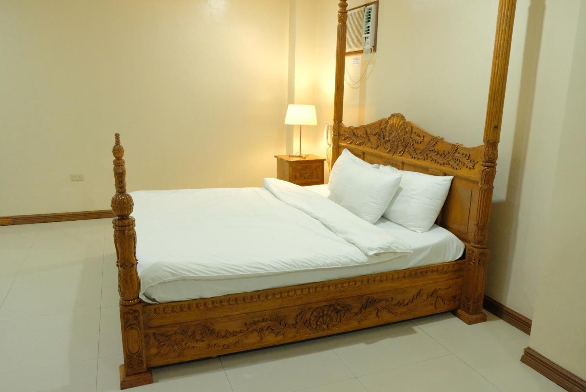 Villa Isabel Hotel Sorsogon Exterior photo